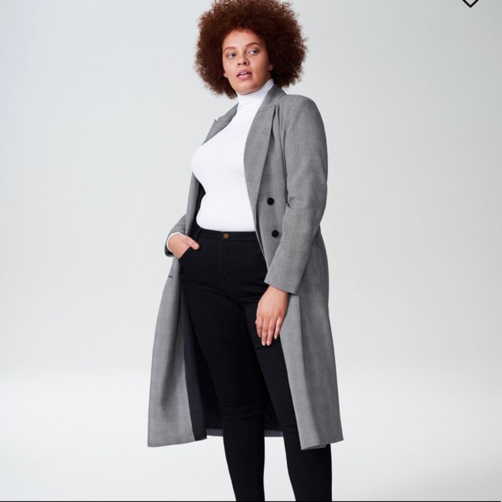 Universal Standard Morgan Coat Medium (18-20)